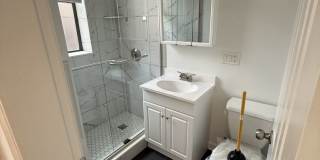 Fenway Living at Its Best – $2900 Spacious 1 Bedroom Available Now at 11 Queensberry Street Gallery 6