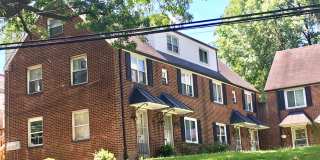 6810 Meade St #2 Gallery 32