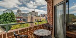224 N Poplar Street Gallery 1