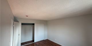 400 N Hobart Boulevard Gallery 8