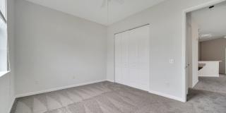 Beautiful 3/2 Condo in Davenport! Water and basic internet included! Gallery 22