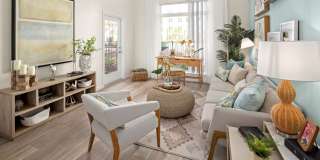 Deseo Grande Gallery 16