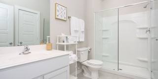 3 miles from Lackland AFB!! Gallery 13