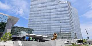 5815 ARBROATH DR Gallery 40