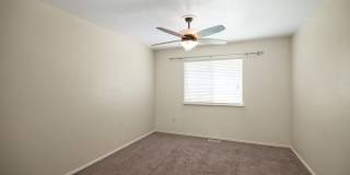 Beautiful Pet Friendly 3 bed/2.5 bath Townhome in Layton! Available on August 19th! Gallery 9