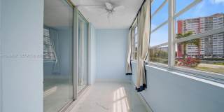 18601 NE 14th Ave Gallery 27