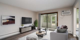 Glen at Burnsville Gallery 1