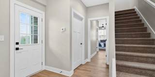 Charming 2BR Townhome in Indianapolis Gallery 17