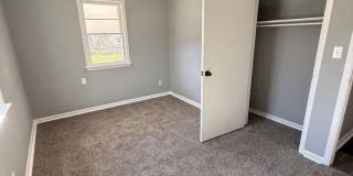 4 bedroom/1 bath/detached storage building Gallery 19