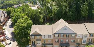 1798 Oakbrook Lane NW Gallery 40