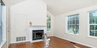 Schooner Bay Apartment Homes Gallery 16