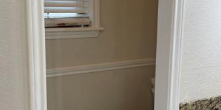 3/2/2 REMODELED BATHROOMS!  Beautiful! Gallery 18