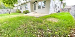 Newly Remodeled - Modern 3 Bedroom Duplex with Finished Basement and an Office Room! Gallery 24