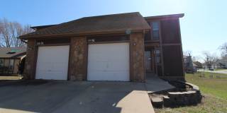 Updated 2 Bedroom 1.5 Bath Duplex In Olathe Gallery 1