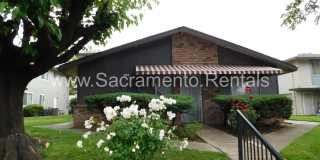 Spacious 2bd/1ba Foothill Farms Area Condo Gallery 1