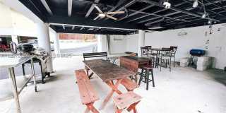 425 NE 103rd St Gallery 62