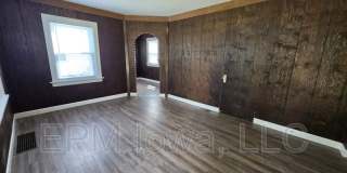 1212 Forest Avenue Gallery 3
