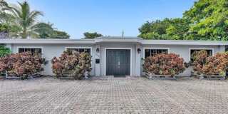 2500 NE 19th St Gallery 1