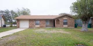 Charming 4BR House in Live Oak Gallery 1