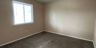 1106-1108 S. Joplin Gallery 24