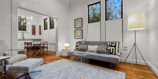 HISTORIC CHARM IN KING WILLIAM Gallery 3