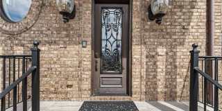 629 Boulevard NE Gallery 2