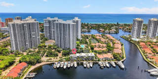 3750 Yacht Club Dr Gallery 76