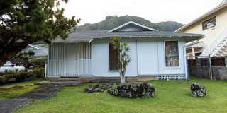 Well Maintained home in Manoa Valley, 3 bedrooms, 2 baths Gallery 21
