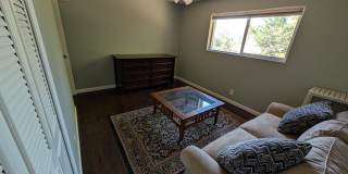 1039 E LARKSPUR Lane Gallery 10