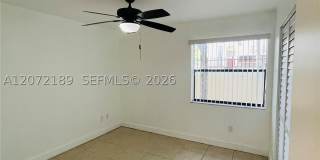 20005 NE 3rd Ct Gallery 14