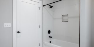 1420 Stockyard Place Gallery 32