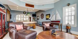 225 Channel Lane Gallery 40