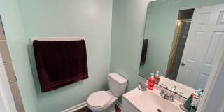 Room in 3 Bedroom Home at Beaverwood Dr Gallery 21