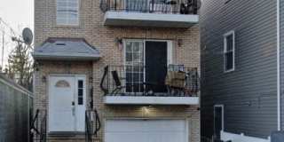 439 South 11th Street Gallery 1