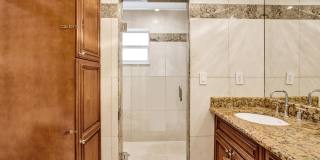 1145 NE 12th Avenue Gallery 27