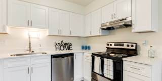 West Royal Apartments Gallery 14
