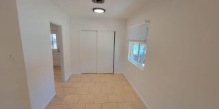 2141 E Osborn Road Gallery 6