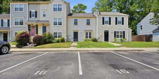 16 MEADOWSIDE Court Gallery 1