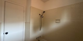 2628 Keats Place Gallery 24