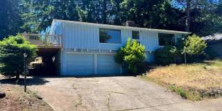 3 Bed, 2 bath house located in Eugene Gallery 1