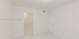 3755 NE 167th St Gallery 17