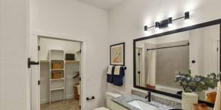 The Palo Gallery 13