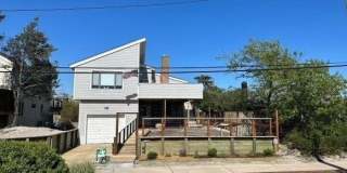 362 Surf Road Gallery 1