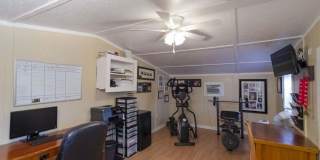 1403 Maryland Avenue Gallery 16