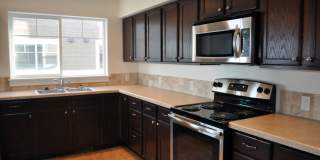 2 Bedroom, 2 Bathroom Condo Gallery 10