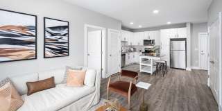 The Kingson Gallery 15