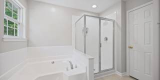 Spacious 4-bed, 2.5 bath home in Dominion Bridge of Fort Mill! Gallery 31