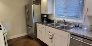 SHORT TERM RENTAL! Fully Furnished and Move In Ready! Gallery 9