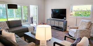 Seasonal Short-Term Venice Island Townhouse Steps from Venice Beach! Gallery 15