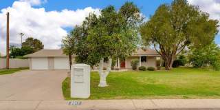 2917 E Mariposa Street Gallery 1